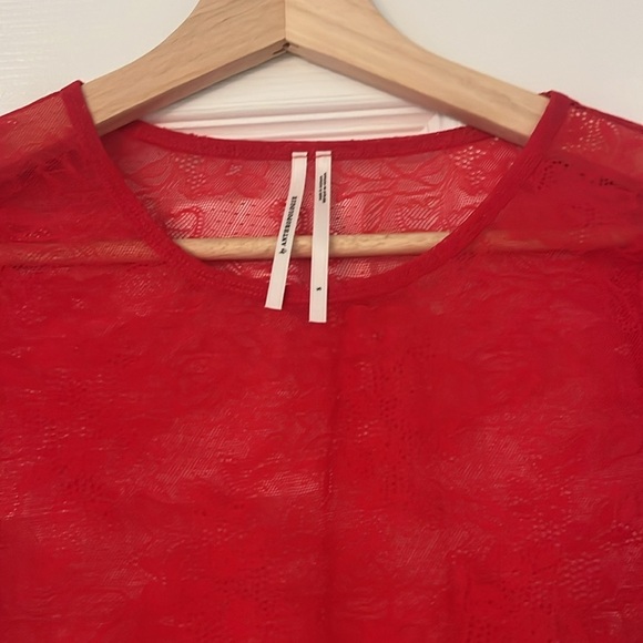 By Anthropologie floral lace bodysuit in red  - size small - Picture 12 of 12